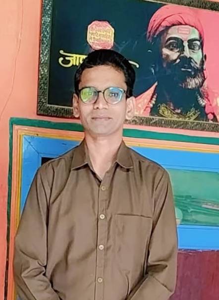 कर्मचारी